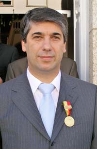 Luis S, Presidente da Direco