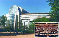 O Parlamento Europeu em Bruxelas representa uma Assembleia Legislativa de 485 milhes de europeus de 27 pases, 7,9% da populao mundial. O PIB (produto interno bruto) da nova europa eleva-se a 9.600 bilies de euros, ou seja, 28% da riqueza mundial