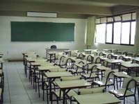 Salas sem alunos pairam cada vez mais no ensino profissional.