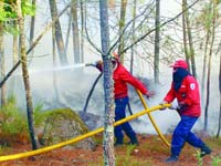 Reacendimentos no deram descanso aos bombeiros