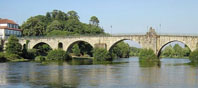 Percurso nos Arcos comea  sada da ponte no lugar da Prova