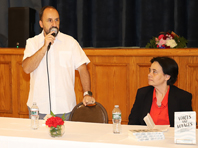 A autora Ana Paula Rodrigues e o arcuense Jack Costa (Foto: Luso-Americano)
