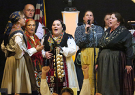 Atuao do grupo adulto do Rancho Folclrico da Casa do Minho