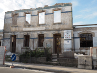 Antiga escola prim�ria de Guilhadeses vai ser convertida em resid�ncia universit�ria