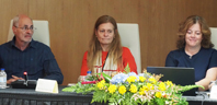 Comp�em a mesa Jos� Leon Croch�k, Rosalina Veiga e Lu�sa Martins Fernandes